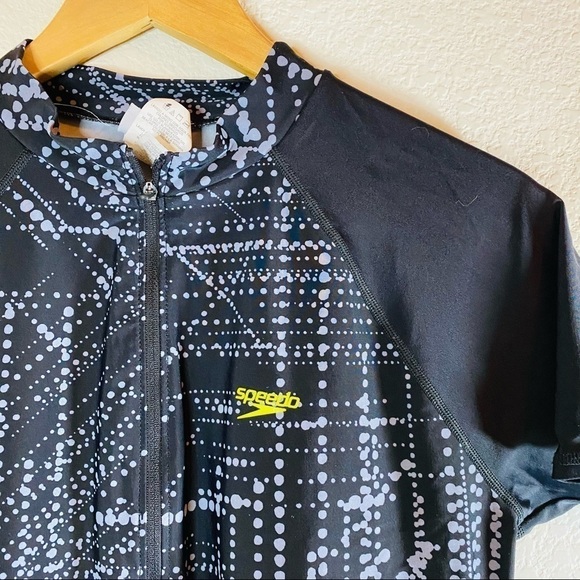 Speedo Zumba Half Zip Rash Guarde Size:M - Picture 4 of 4